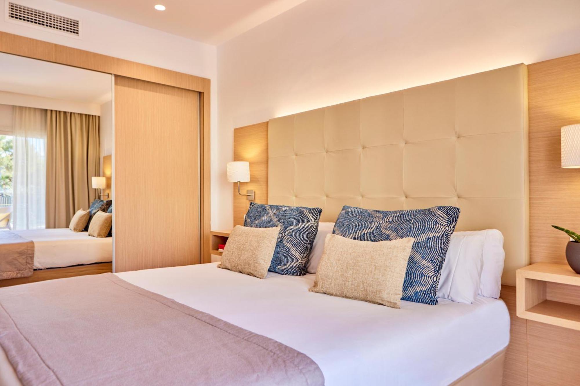 Zafiro Bahia Aparthotel Playa de Muro (Mallorca)