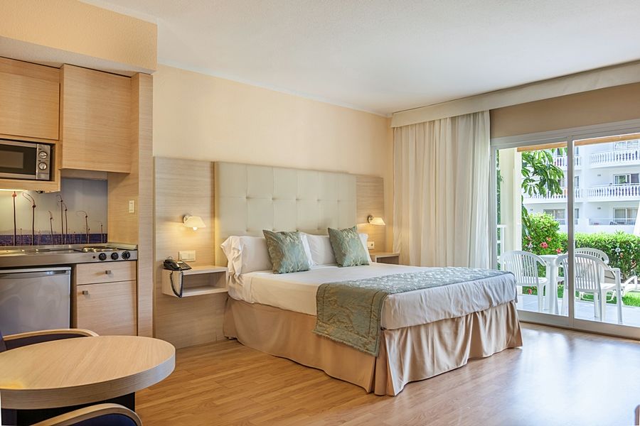 Zafiro Bahia 4* Playa de Muro (Mallorca)